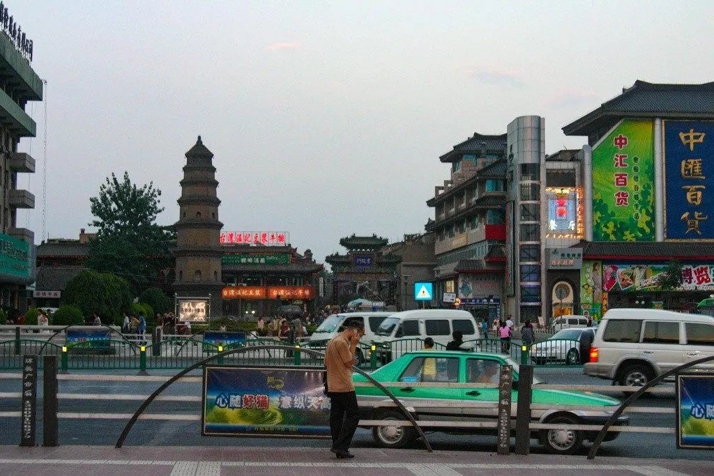 Wondering where to stay in Xian? Right in the middle of the city, you can find all the taxis, restaurants, and things to do that you could ask for.