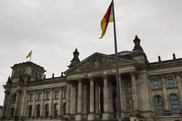 Is the Reichstag worth visiting? Yes, especially to see the exterior of the Reichstag in Berlin.