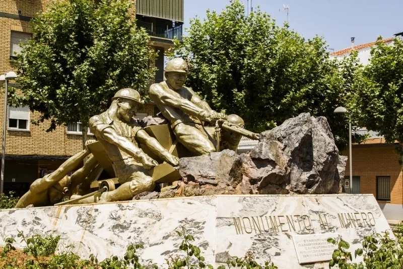 A statue memorializing the Almaden miners in the town.