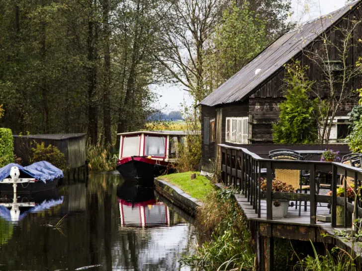 The small canal town of Giethoorn in the Netherlands is a great little city to visit.