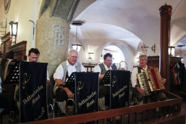 Hofbrauhaus band plays every day.