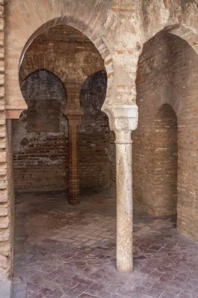 Arches and columns are everywhere in the Alhambra.
