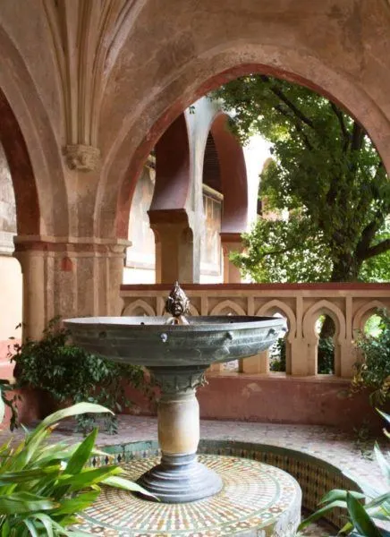 A peaceful fountain at the Santa Maria Monastery.