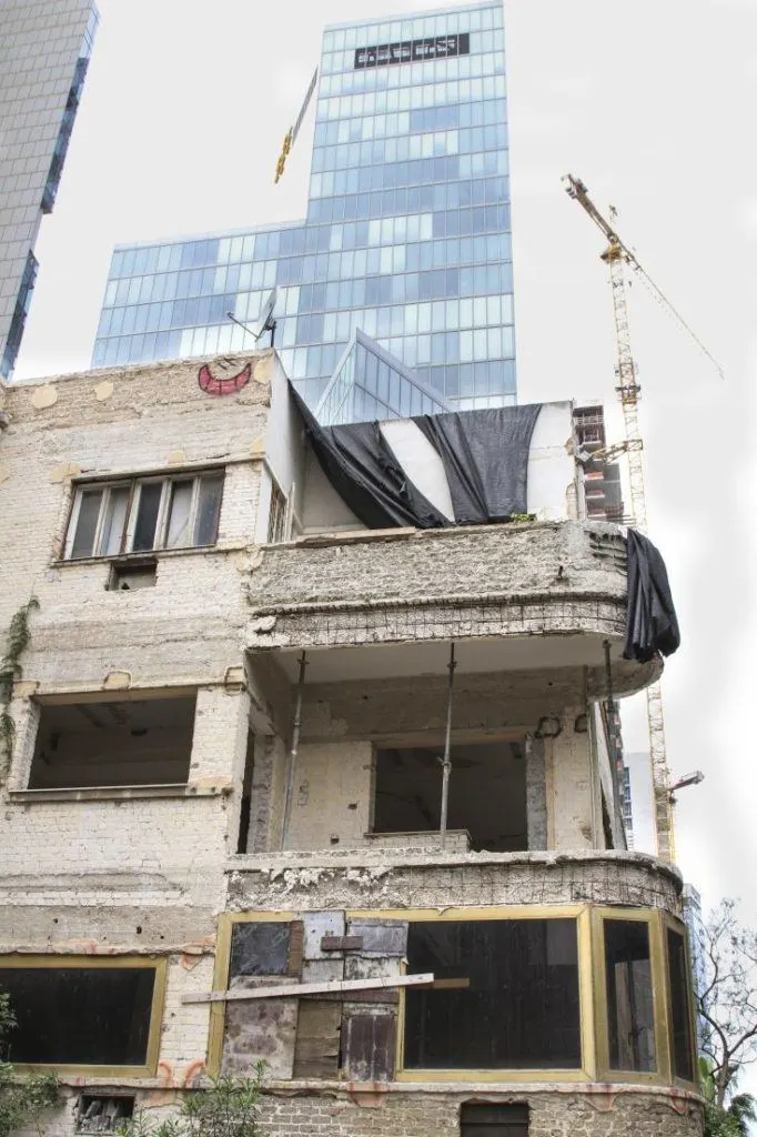 Many of the buildings in Tel Aviv are in need of repair.