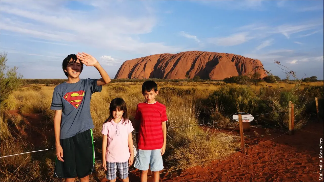 The children in front of Uluru.