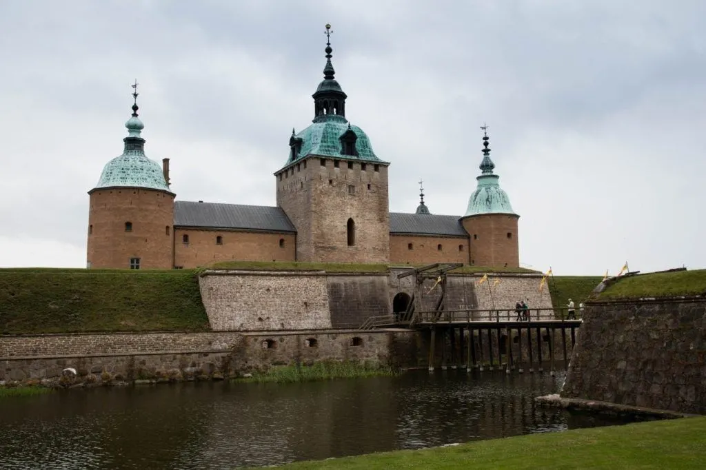 The drawbridge and moat in front of Kalmar castle.