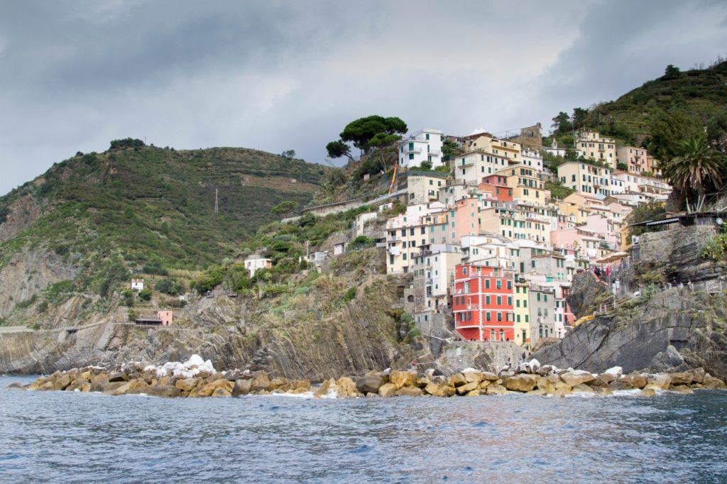 Houses cling precariously to the cliffs of the Cinque Terre.