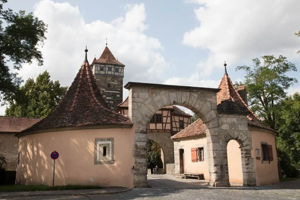 One of the many gatehouses in Rothenburg.