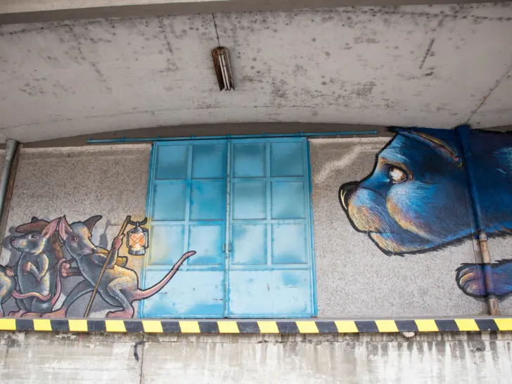 Linz is famous for its street art, and one of my favorites is this cat and mouse depiction.
