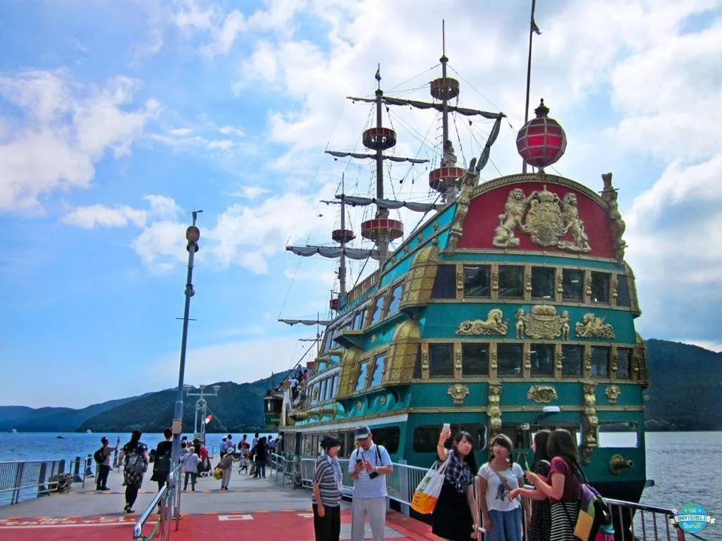 Places to visit in Japan in summer include Lake Ashino, where you can ride this pirate boat replica.