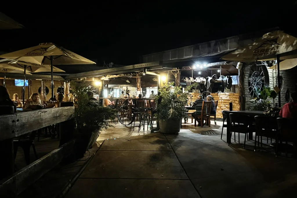 The Lazy Lizard Tavern, in Pine Creek Northern Territory. It’s a fun place with good food and drink.