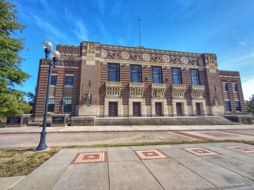 The Shreveport Municipal Auditorium is an interesting thing to do in Louisiana.