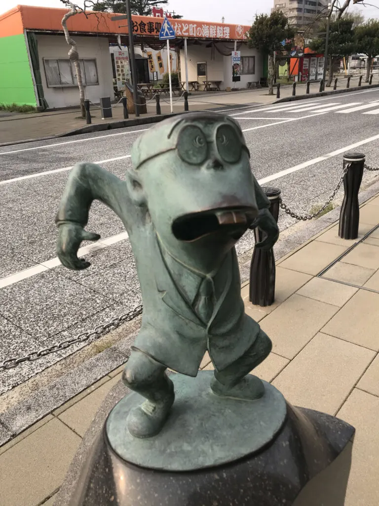 One game you can play no matter what city you are in is looking for the silliest statue. Any kid trip will benefit from being creative with your games.