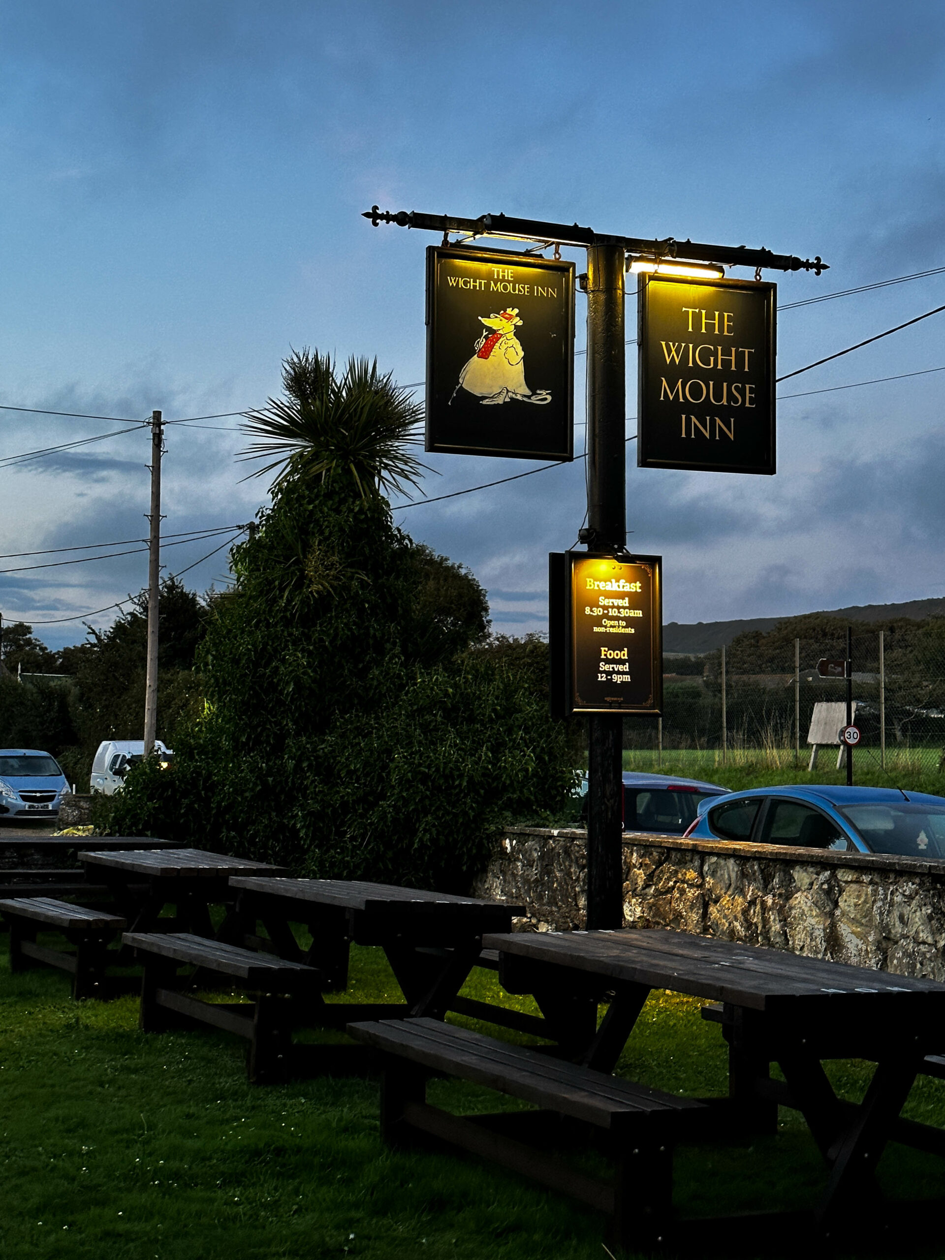 The Wight Mouse Inn is a fantastic pub and hotel on the Isle of Wight.